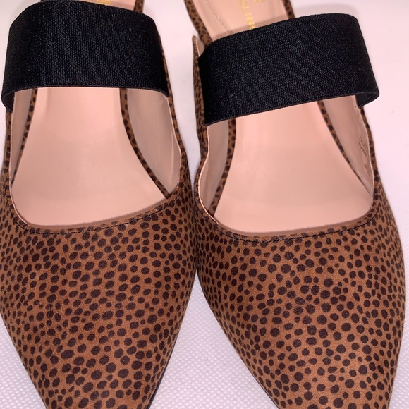 Bondolino Shoes - Bandolino Womens Size 6M Kitten Heels Animal print